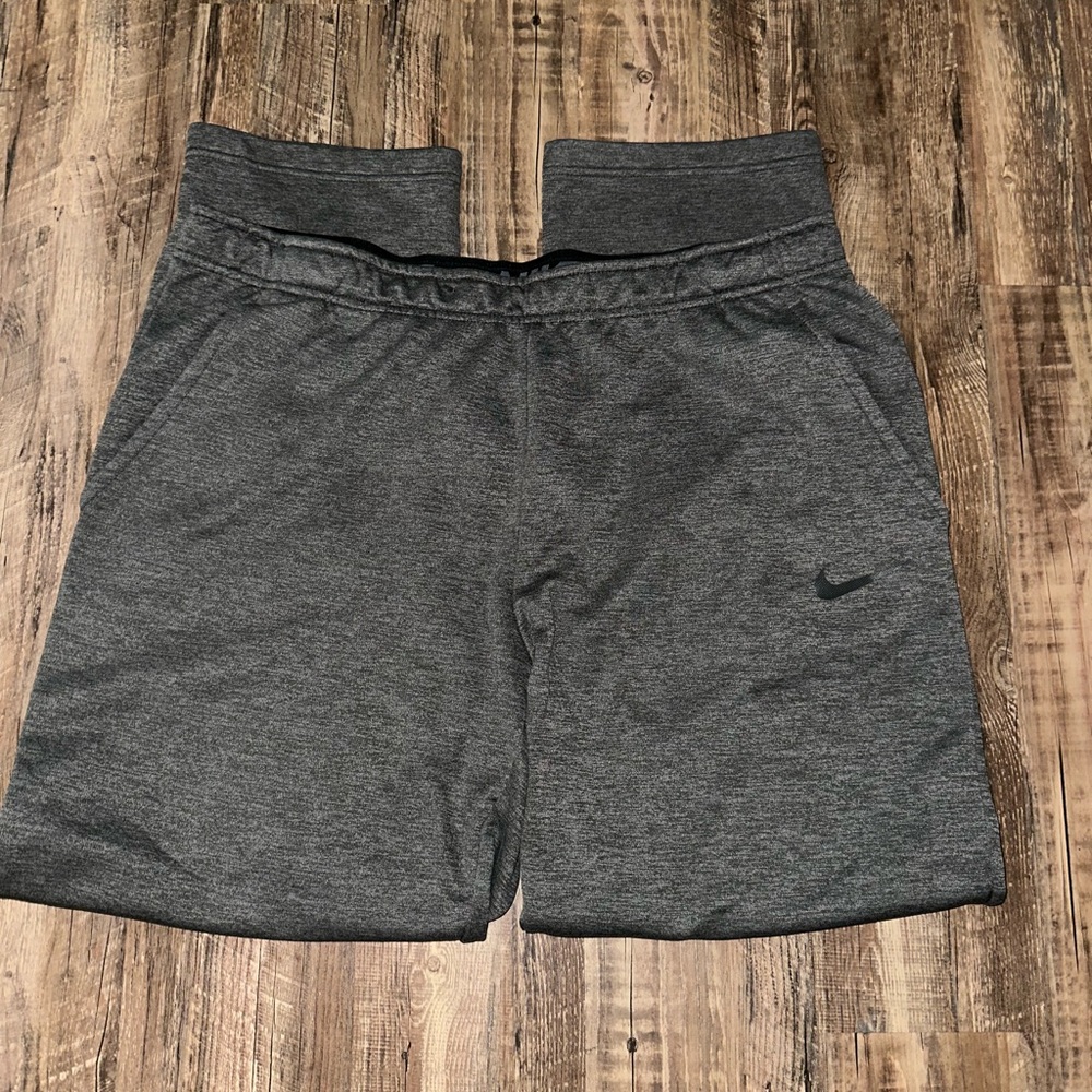 Nike Men's Charcoal Sweatpants
